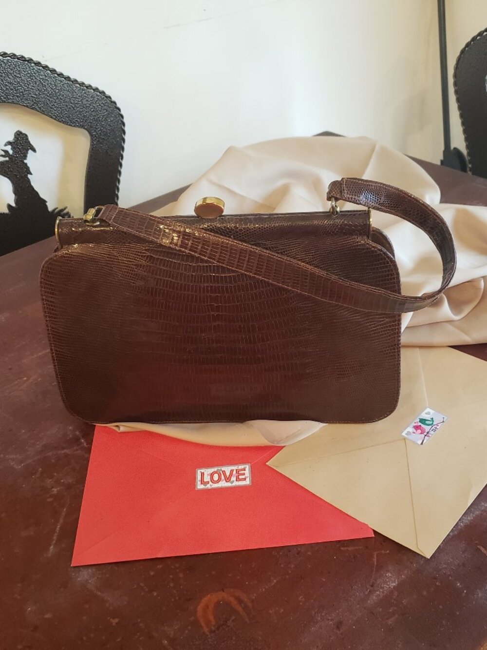 VINTAGE BON TON REPTILE HANDBAG FROM THE 1950'S